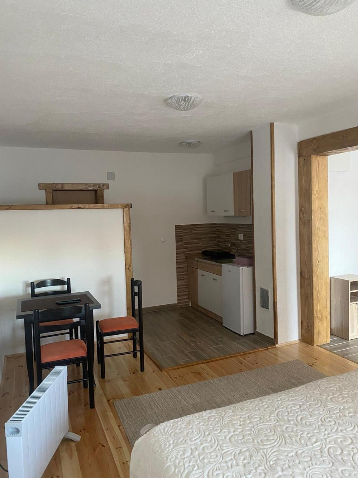 Studio Apartmani V&V Žabljak Kültér fotó